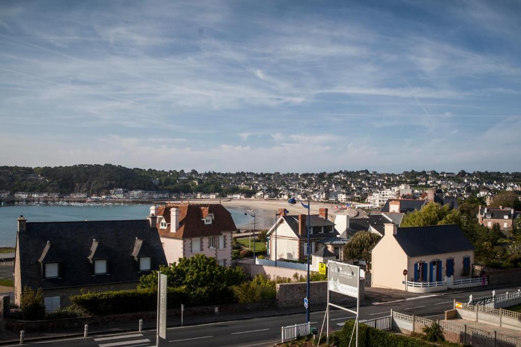 Hotel Beausejour Erquy Luaran gambar